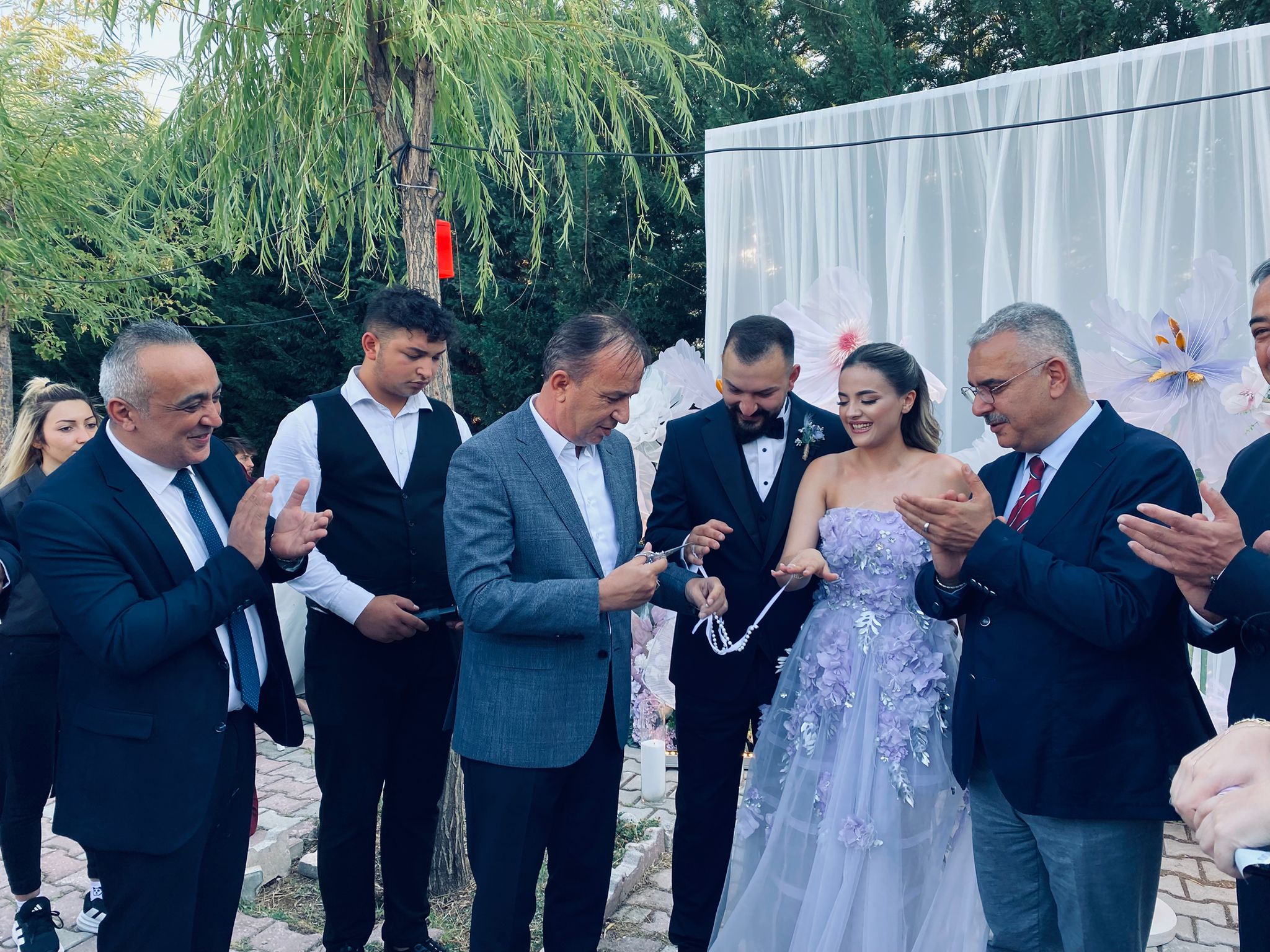 ZEYNEP&UMUTCAN EVLİLİĞE İLK ADIMI ATTI